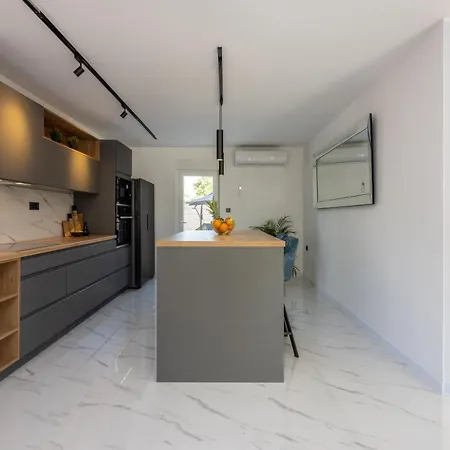 House Kety Holiday home *