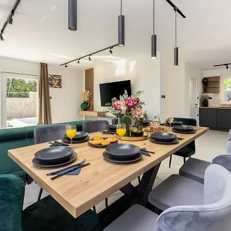 Сasa de vacaciones House Kety Baška