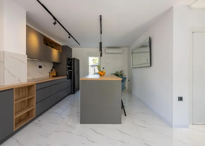 House Kety Semesterbostad *