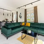 Vikendica House Kety