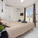 House Kety Vikendica Baska (Krk)