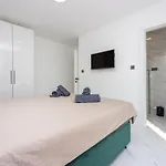 Vikendica House Kety *