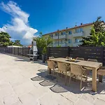 House Kety Vikendica Baska (Krk)
