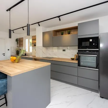 House Kety *