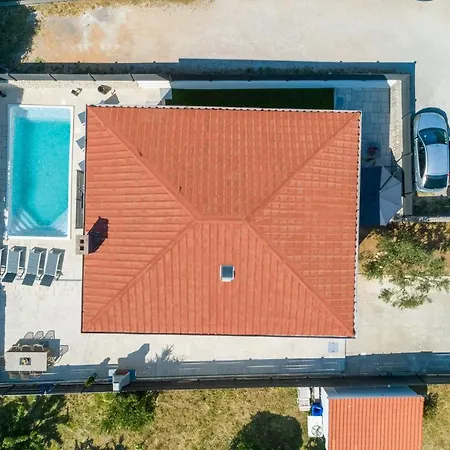 House Kety Hébergement de vacances *