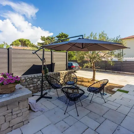 House Kety Hébergement de vacances